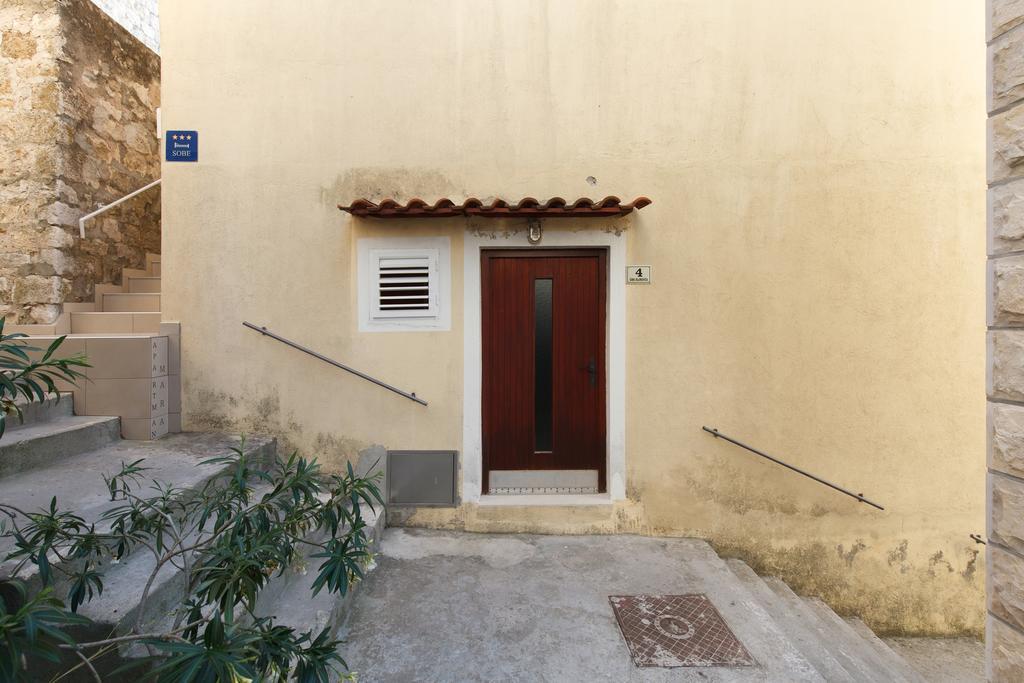 Apartment Dubica Hvar Town Luaran gambar