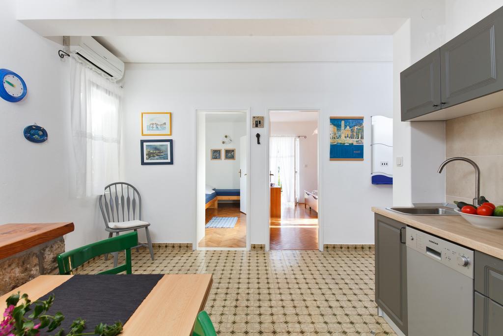 Apartment Dubica Hvar Town Luaran gambar